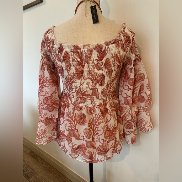 NWT Venus Coral Reef Smocked Top S - Picture 4 of 5